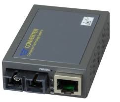 "CTS FAST ETHERNET 10/100BASE-TX TO 100BASE- FX SWITCHING CONVERTER MM/SC/2KM/850nm ( MCT-100BTFC ) "